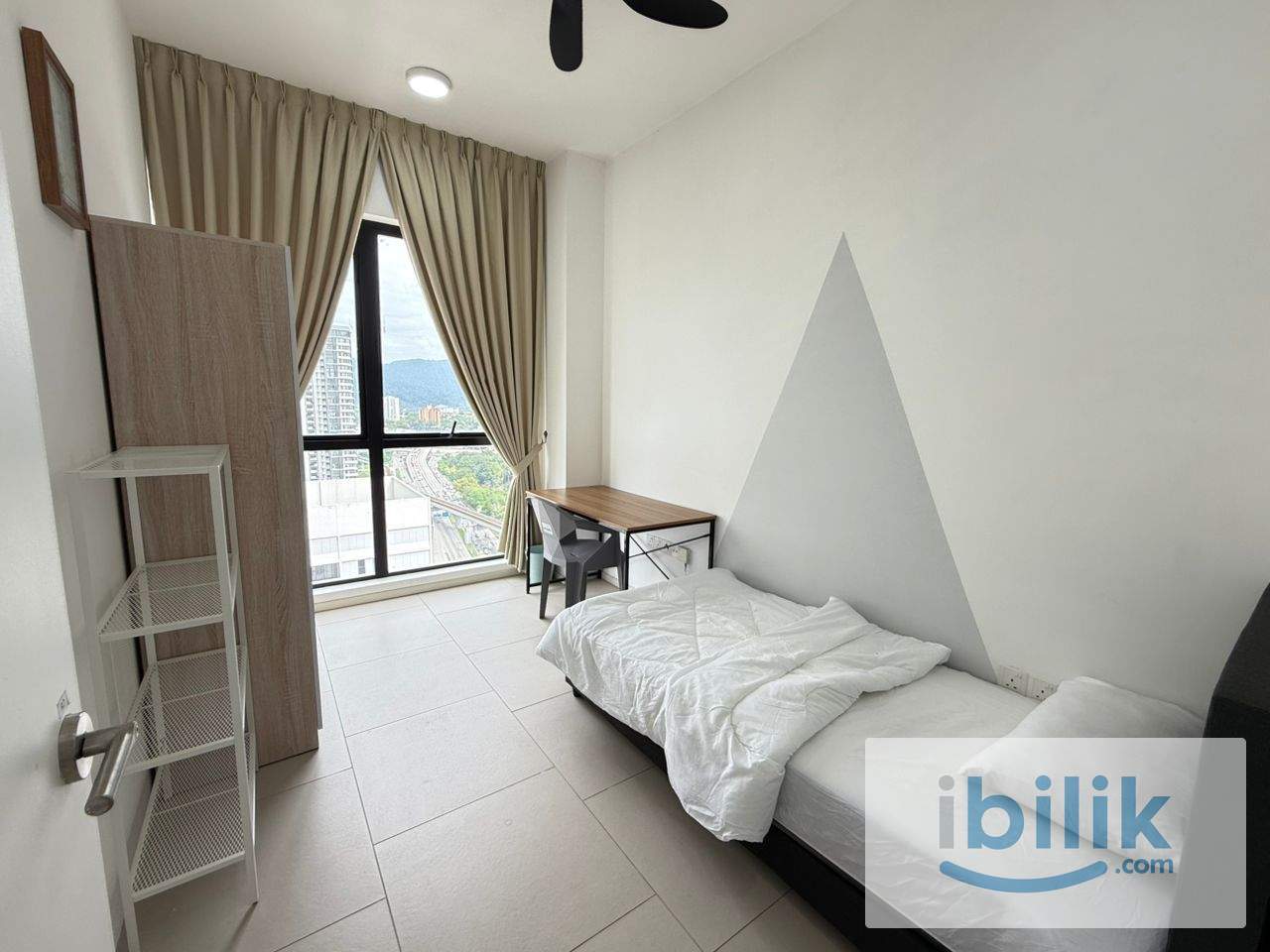 Sqwhere, Super Single Room Fully Furnished, MRT Linked (Female Only) - Image 1