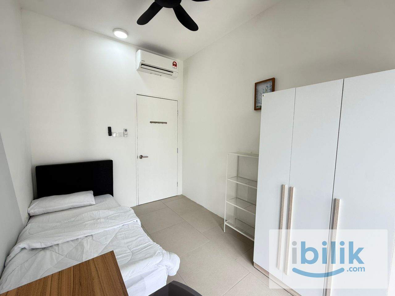 Sqwhere, Super Single Room Fully Furnished, MRT Linked (Female Only) - Image 2