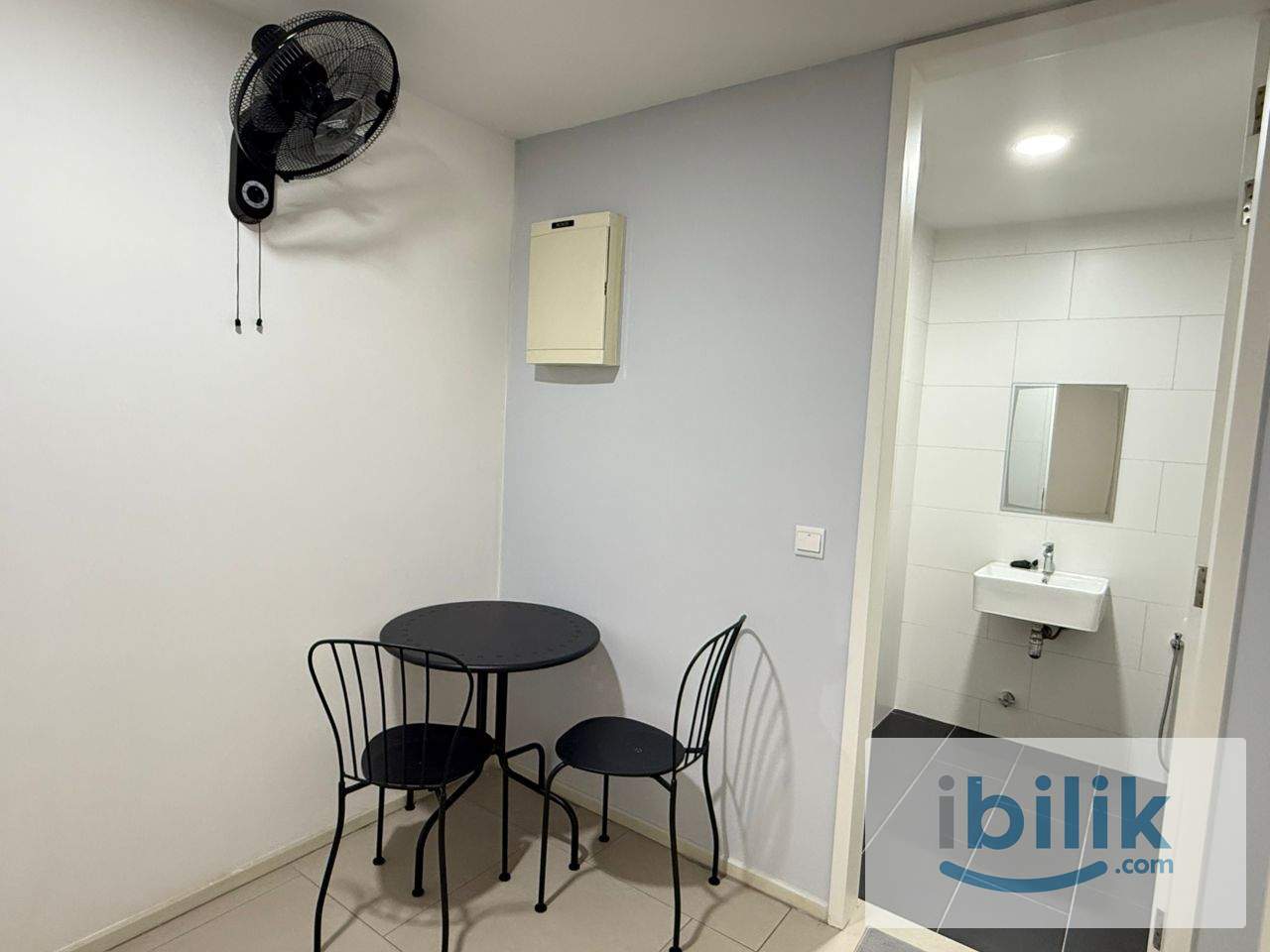 Sqwhere, Super Single Room Fully Furnished, MRT Linked (Female Only) - Image 5