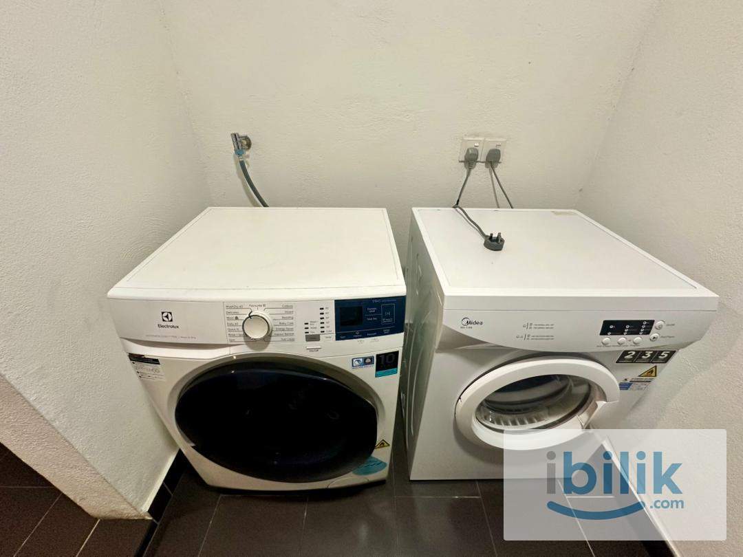 Middle Room at SQWhere, Sungai Buloh - Image 6