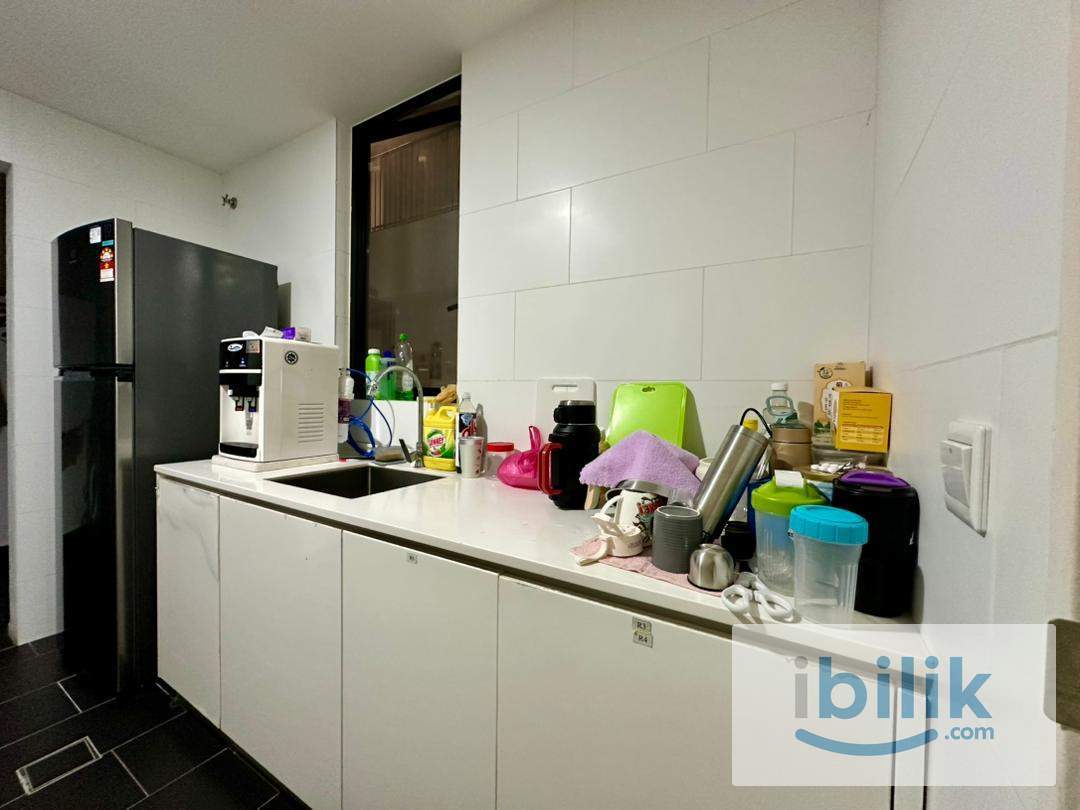 Middle Room at SQWhere, Sungai Buloh - Image 4