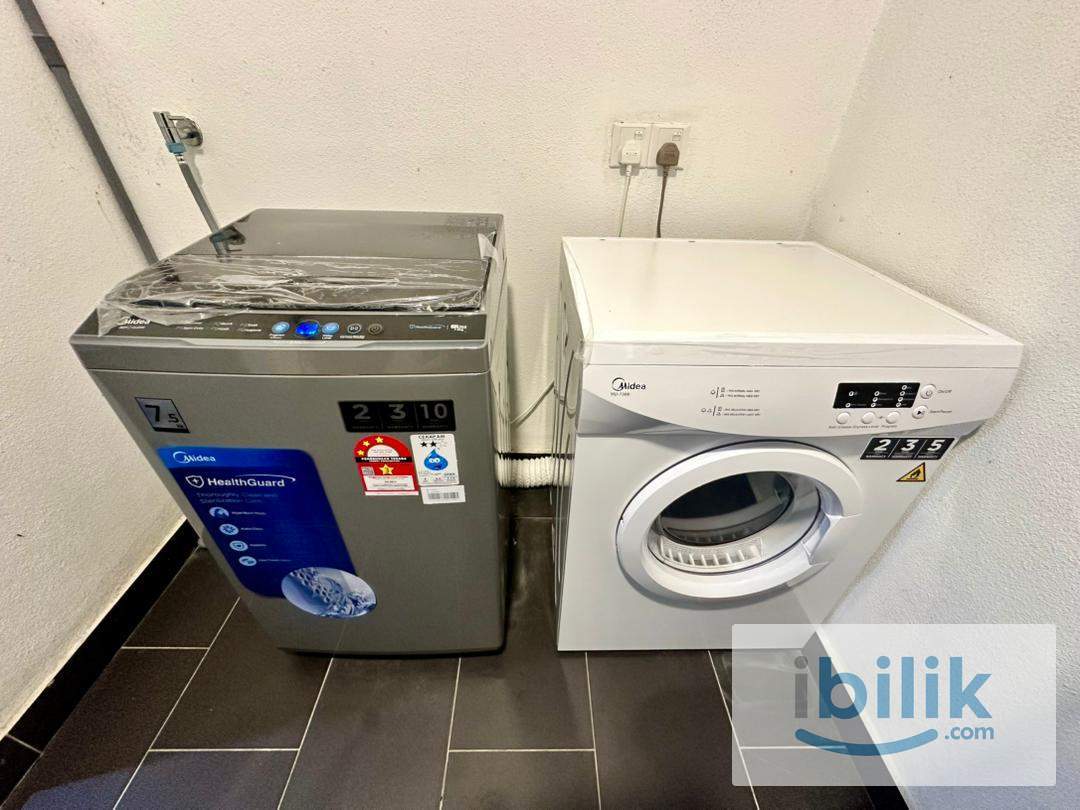 Brand New Medium Room at SQWhere, Sungai Buloh, MRT (Female Only) - Image 5