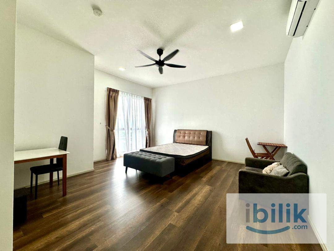 Master Room at SQWhere, Sungai Buloh - Image 1