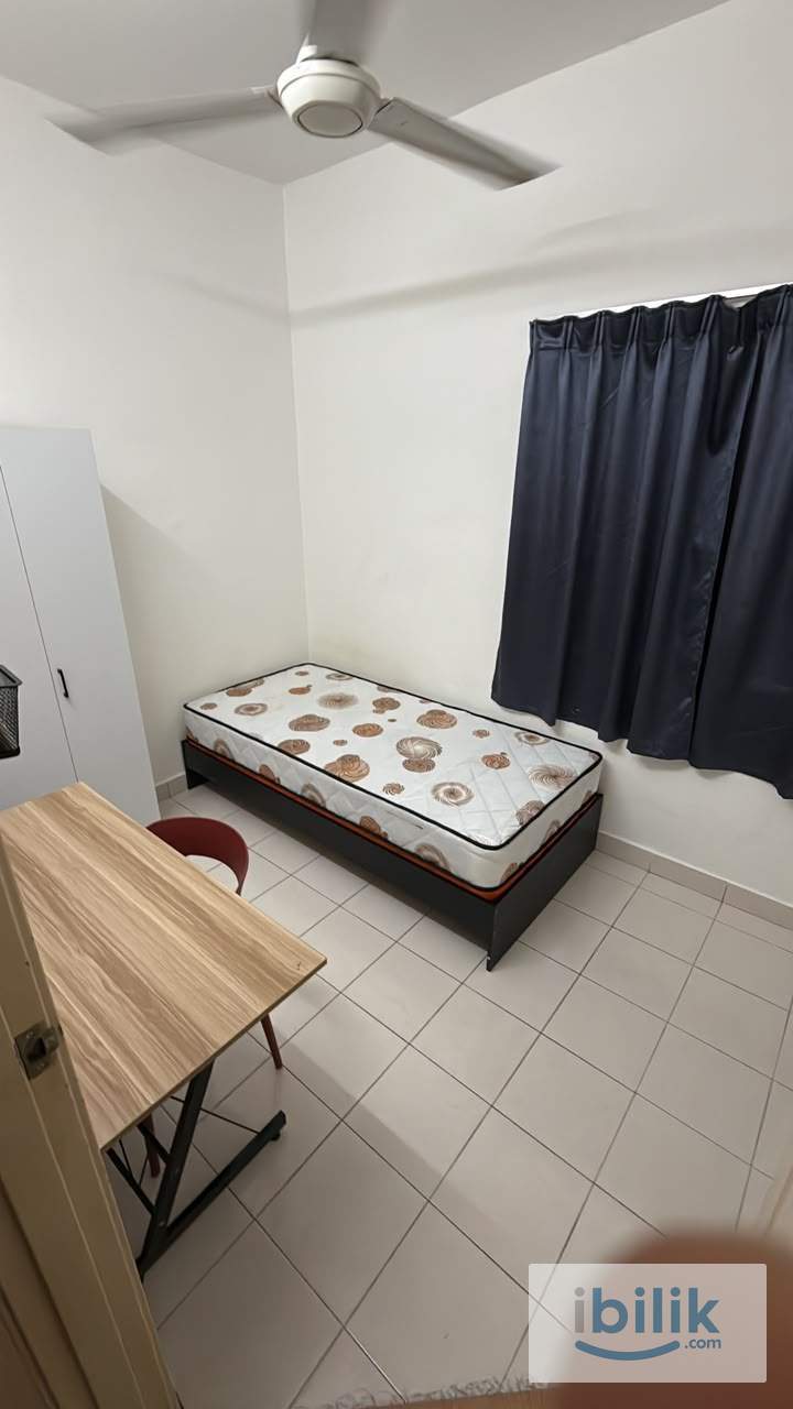 Suriamas Sunway - Small Room (Chinese) - Image 1