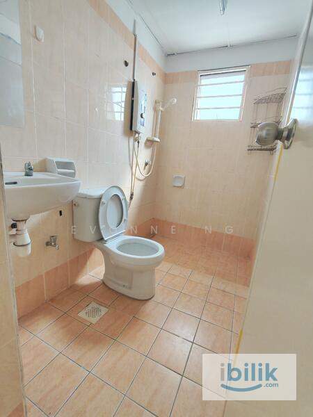 Suriamas Sunway - Small Room (Chinese) - Image 7
