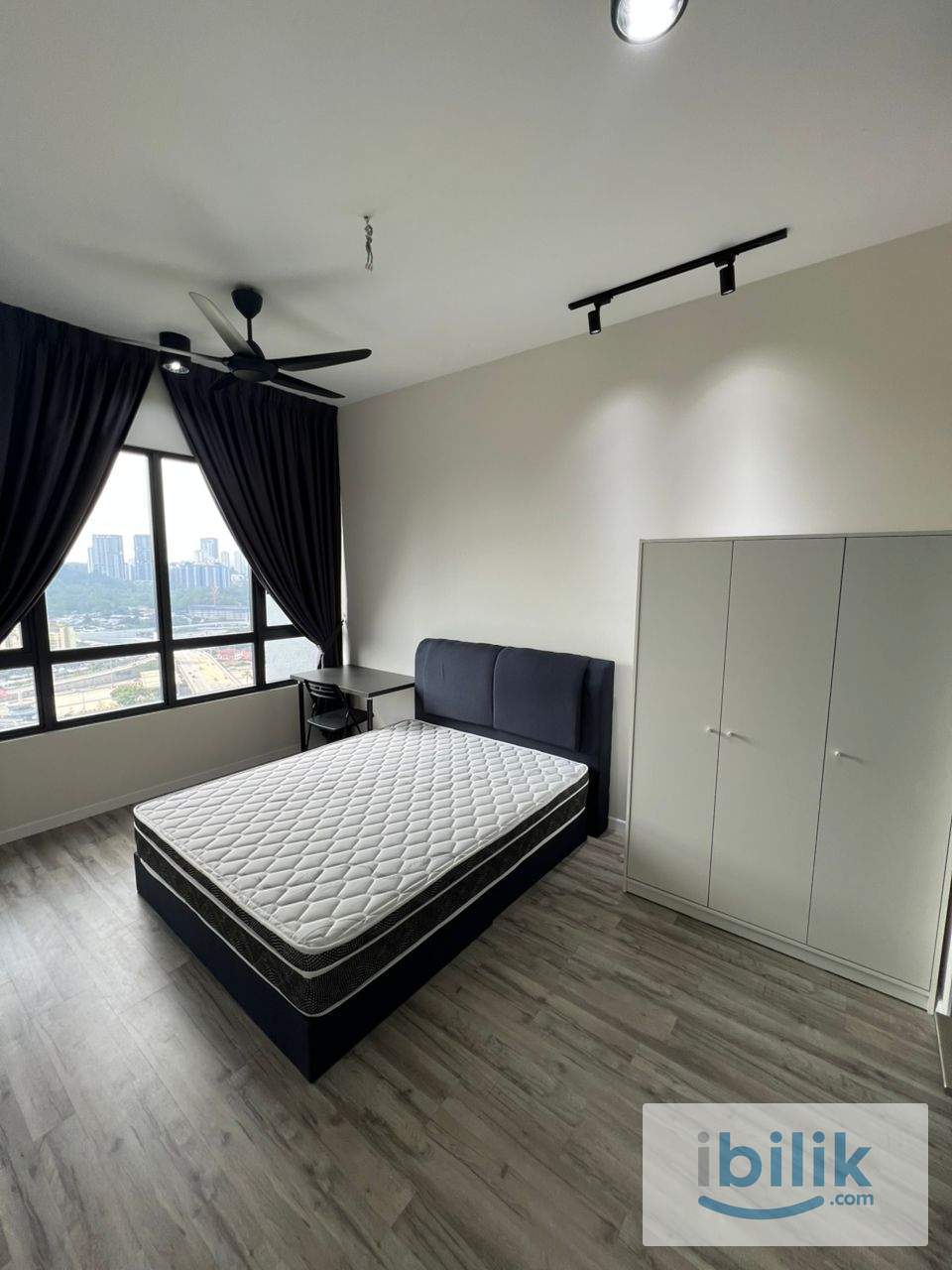 FEMALE ONLY, FREE WIFI & CLEANING, Private Bathroom Master Millerz Square Old Klang Road - Image 2