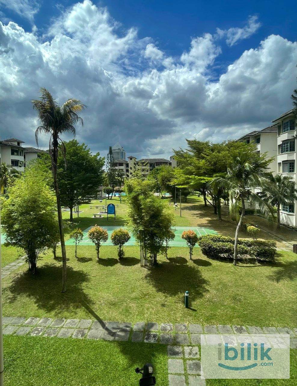 10mins walk to Taylor, FREE WIFI+UTILITIES, Medium Room @ Sunway Court, Pjs 7, Sunway - Image 6