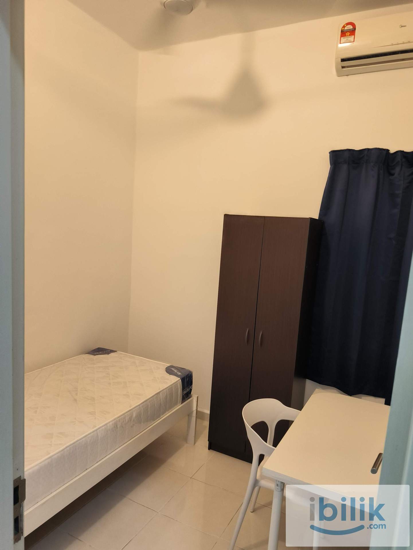 Single Room - Image 1