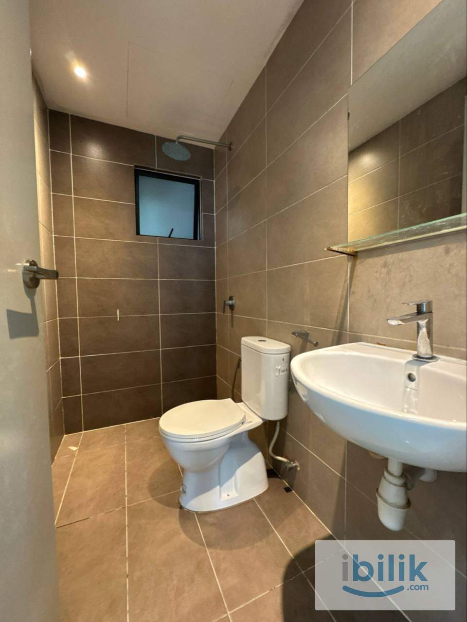 🔥 WHOLE UNIT @ THE GREENS (RESIDENSI HIJAU) SHAH ALAM 🏠 - Image 7