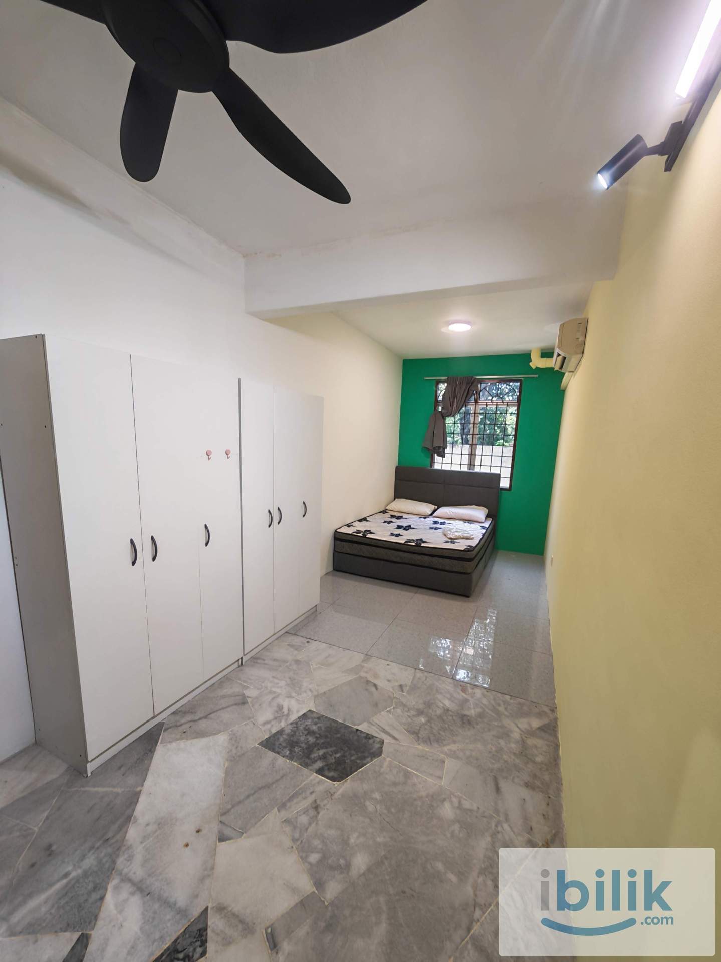 Master Room at Puchong Perdana - Image 1