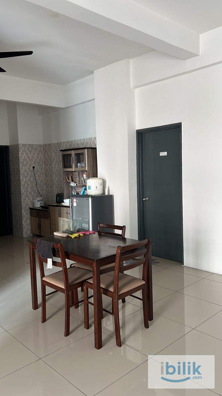 Middle Room Mahkota Garden Condo  - Image 2