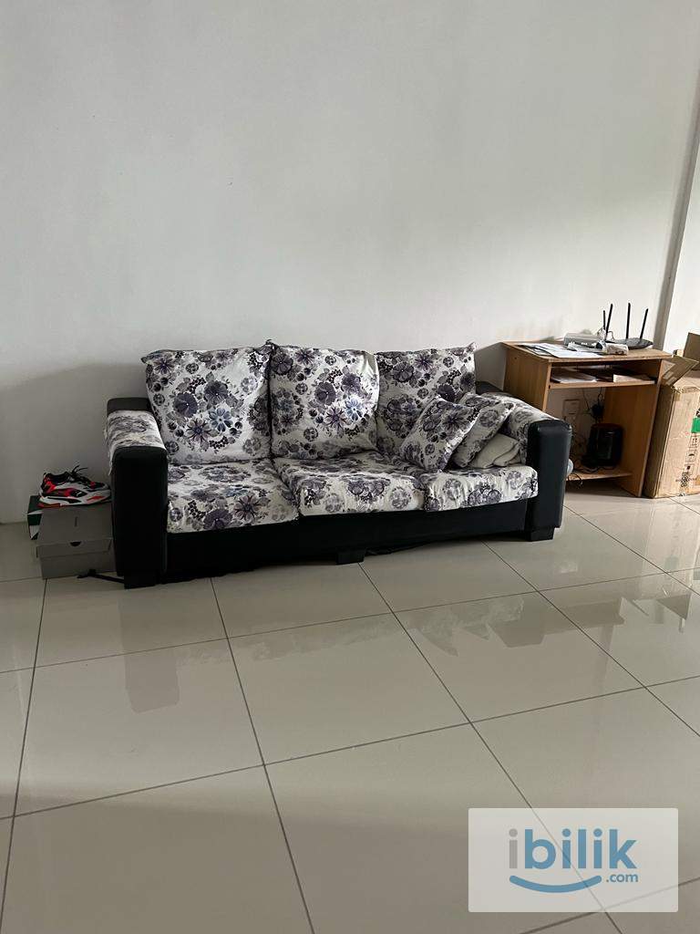 Master Room at Mahkota Garden Condo Fully Furnished  - Image 5