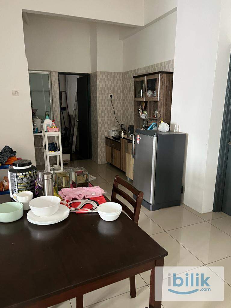 Master Room at Mahkota Garden Condo Fully Furnished  - Image 6