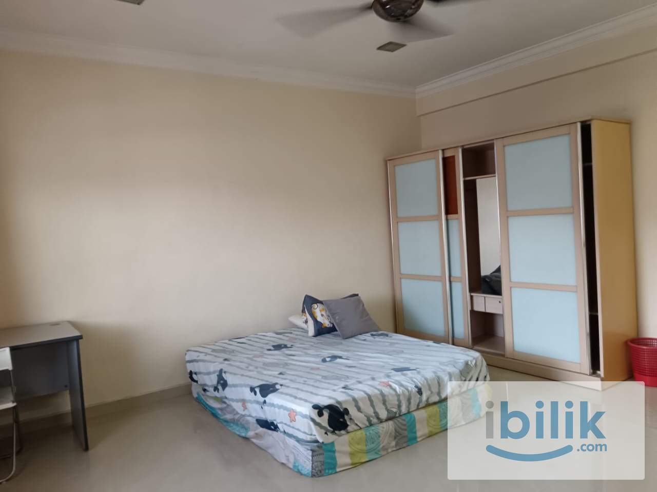 Master Room at Sekyens 8 Bandar Mahkota Cheras Fully furnished - Image 4