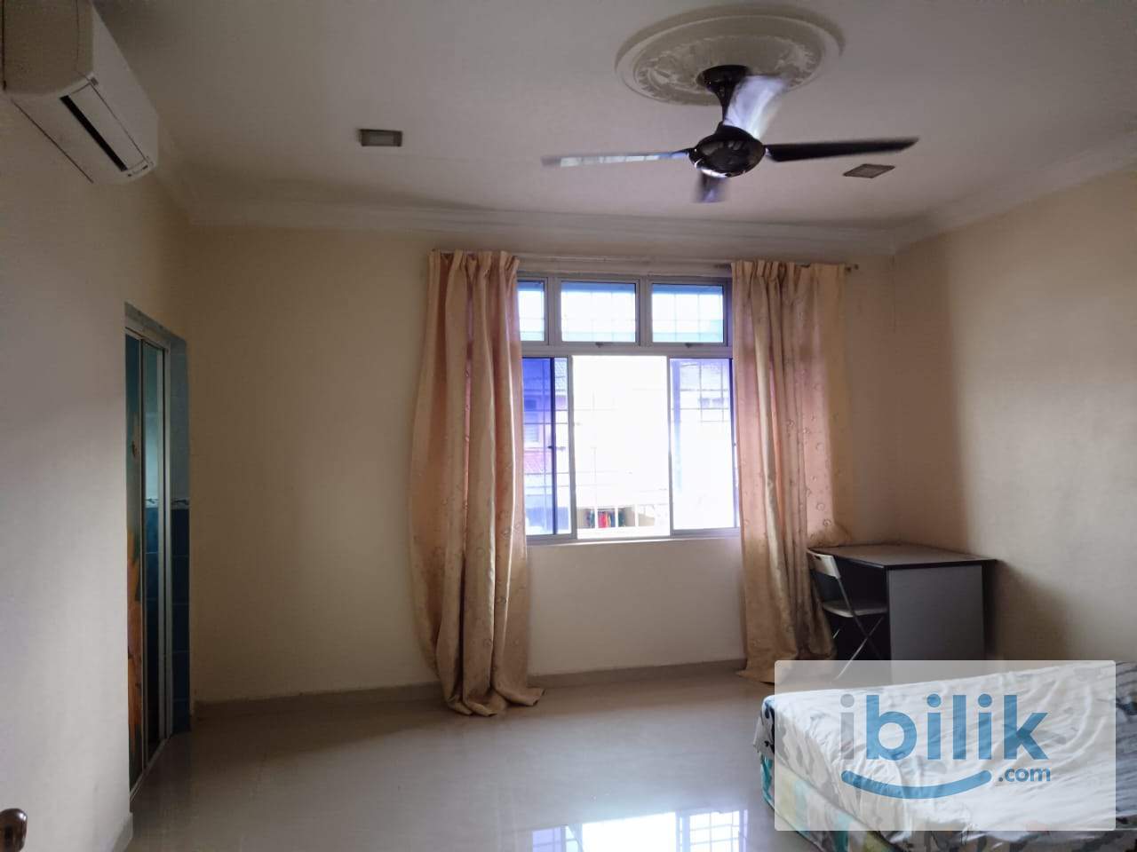 Master Room at Sekyens 8 Bandar Mahkota Cheras Fully furnished - Image 3