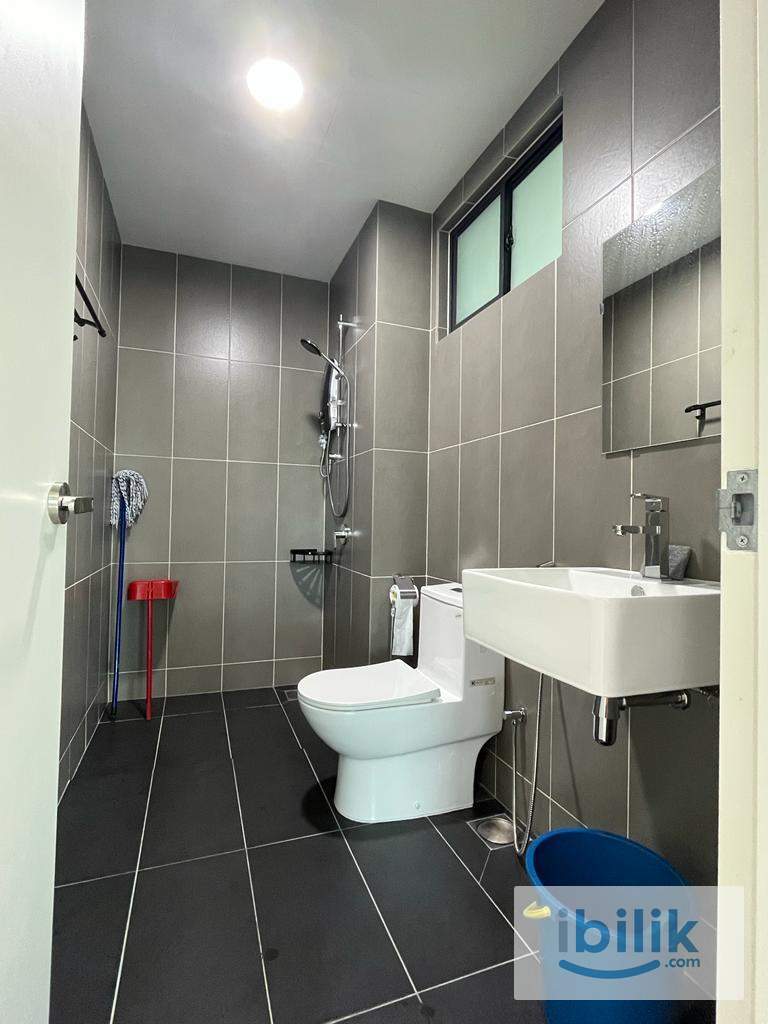 Single Room Greenfield Residences Condo RM1100 Fully Furnished - Image 2
