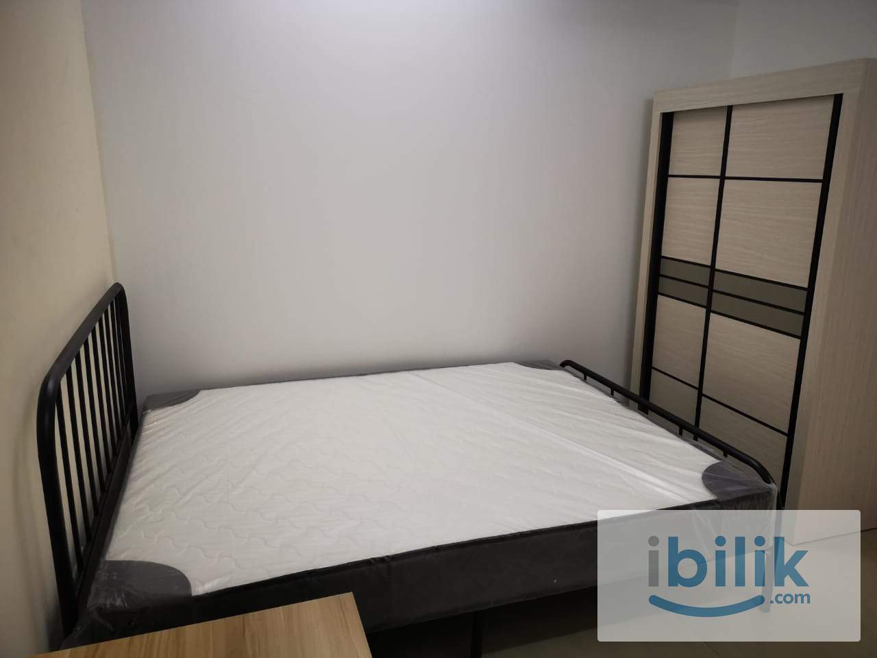 Middle Room at Putra Avenue, Putra Heights - Image 7