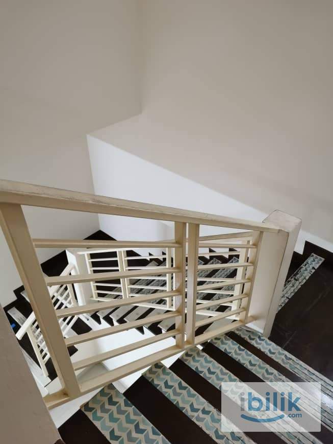 Middle Roomat Putra Avenue, Putra Heights - Image 1