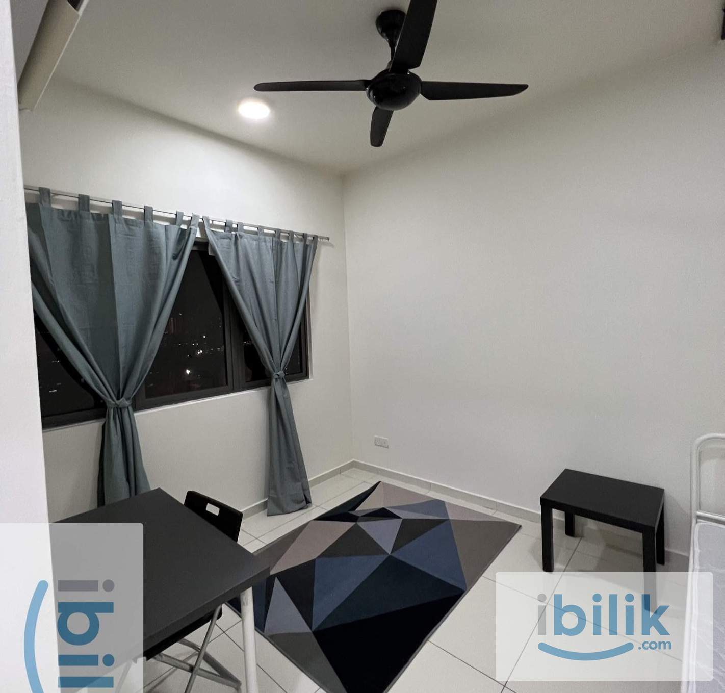 Master bedroom  - Image 8