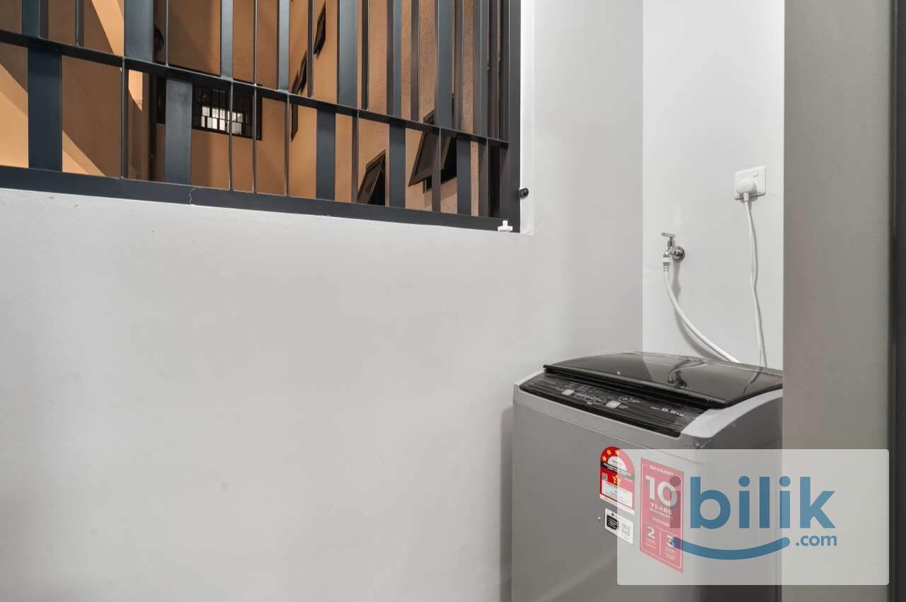 PREMIUM MASTER ROOM FULLY FURNISHED M VERTICA - Image 6