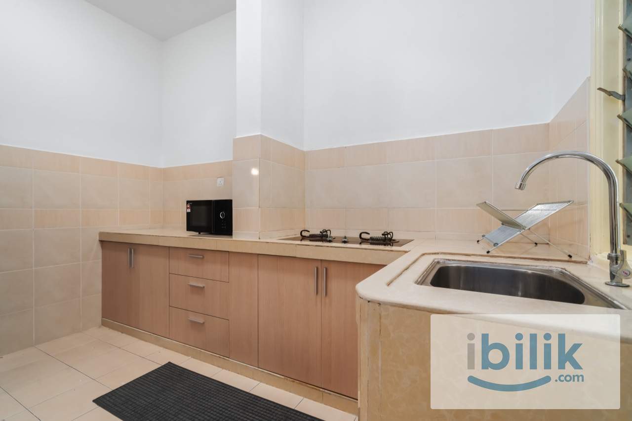 EXCLUSIVE SMALL ROOM FULLY FURNISHED KRISTAL HEIGHT  - Image 2