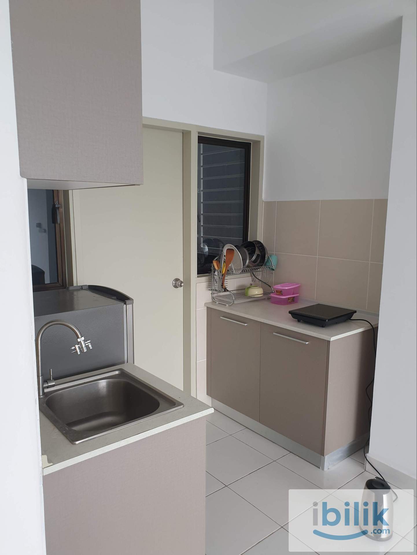 Residensi Lili Nilai - Middle Room ( FREE WIFI ) - Image 3