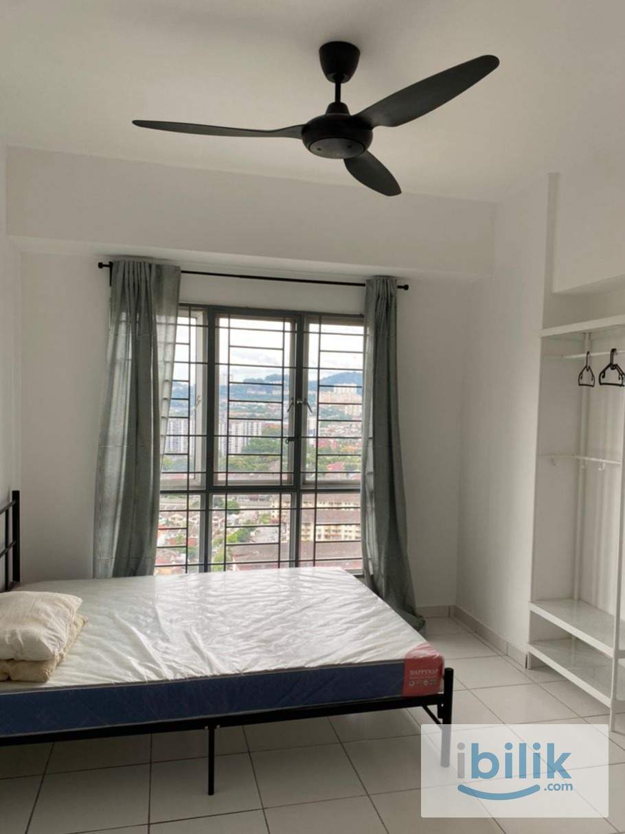 Room @ Axis Residency, Taman Cempaka Ampang - Image 3