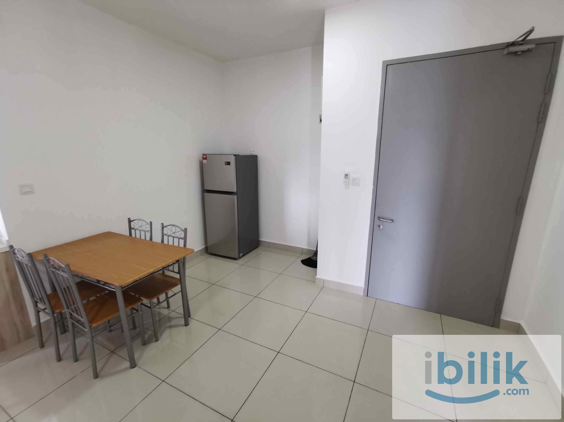 Medium room - Image 3