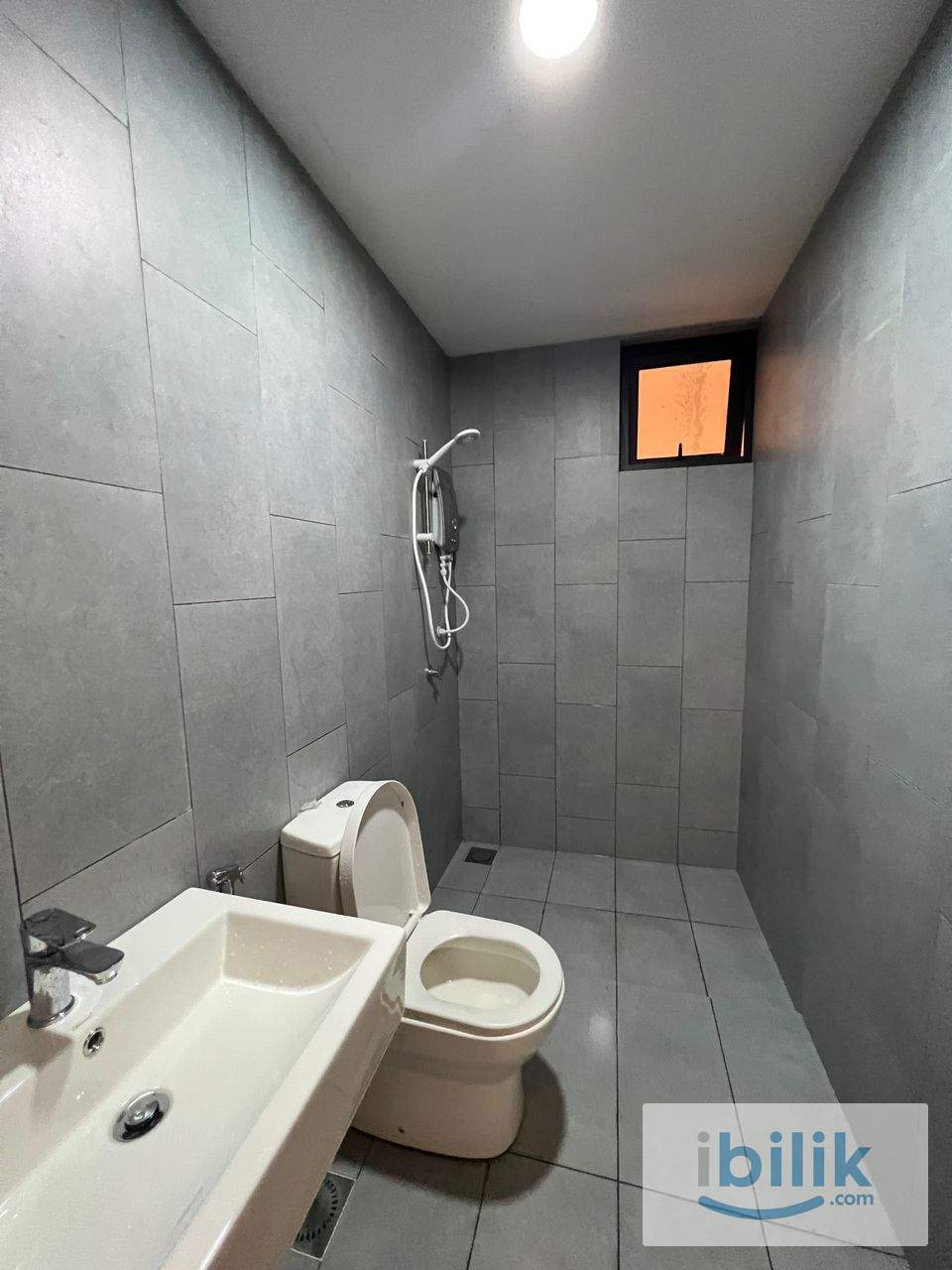 MASTER ROOM - Image 2
