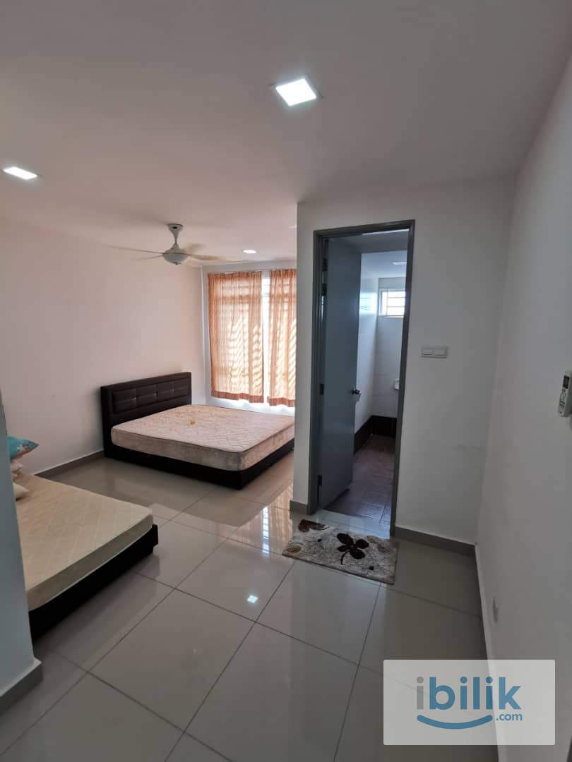 MASTER ROOM - Image 1