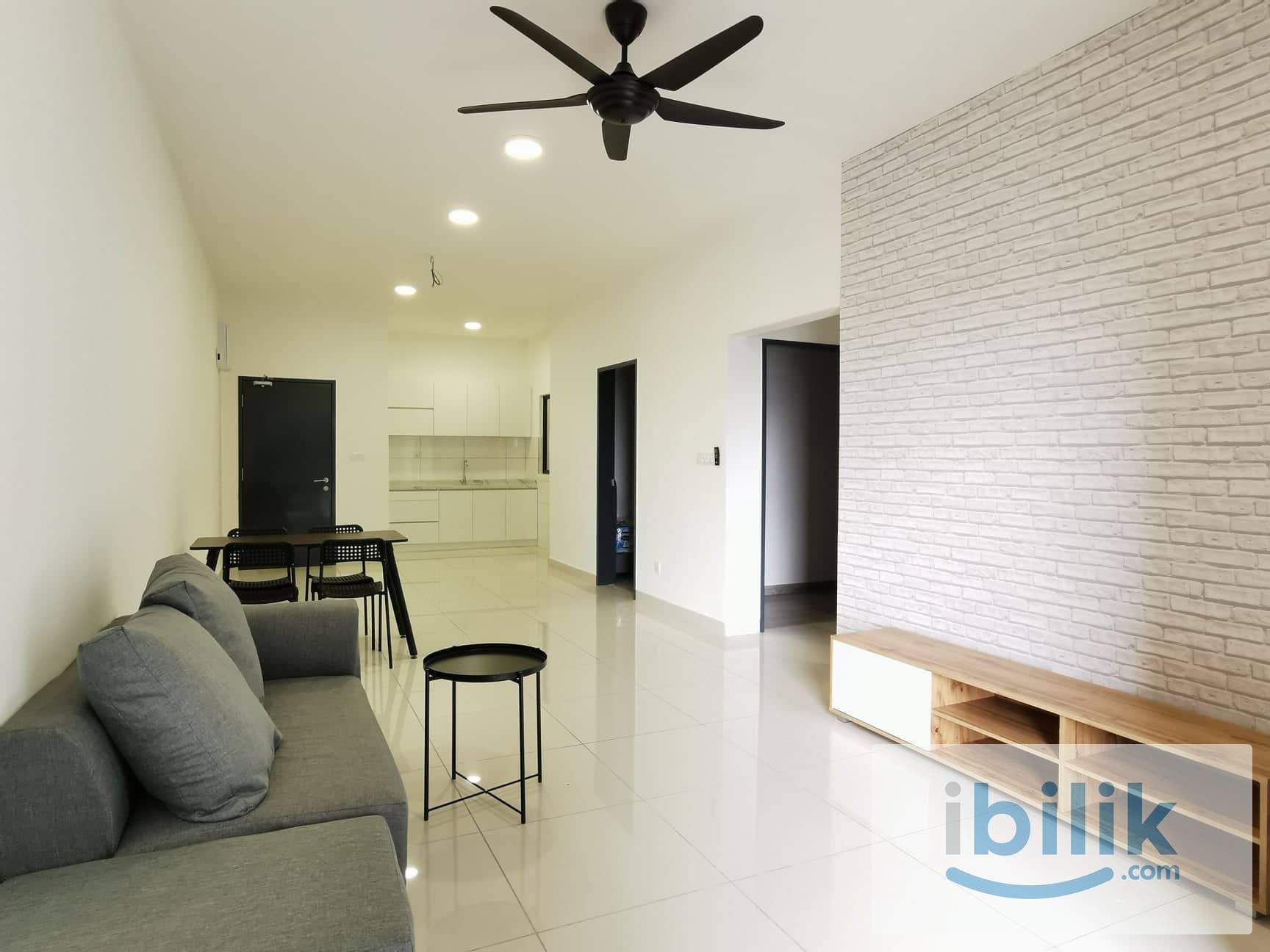 The Holmes 2 Medium Room Female Only Near HUKM Bandar Tun Razak Cheras Bandar Sri Permaisuri KL City - Image 1