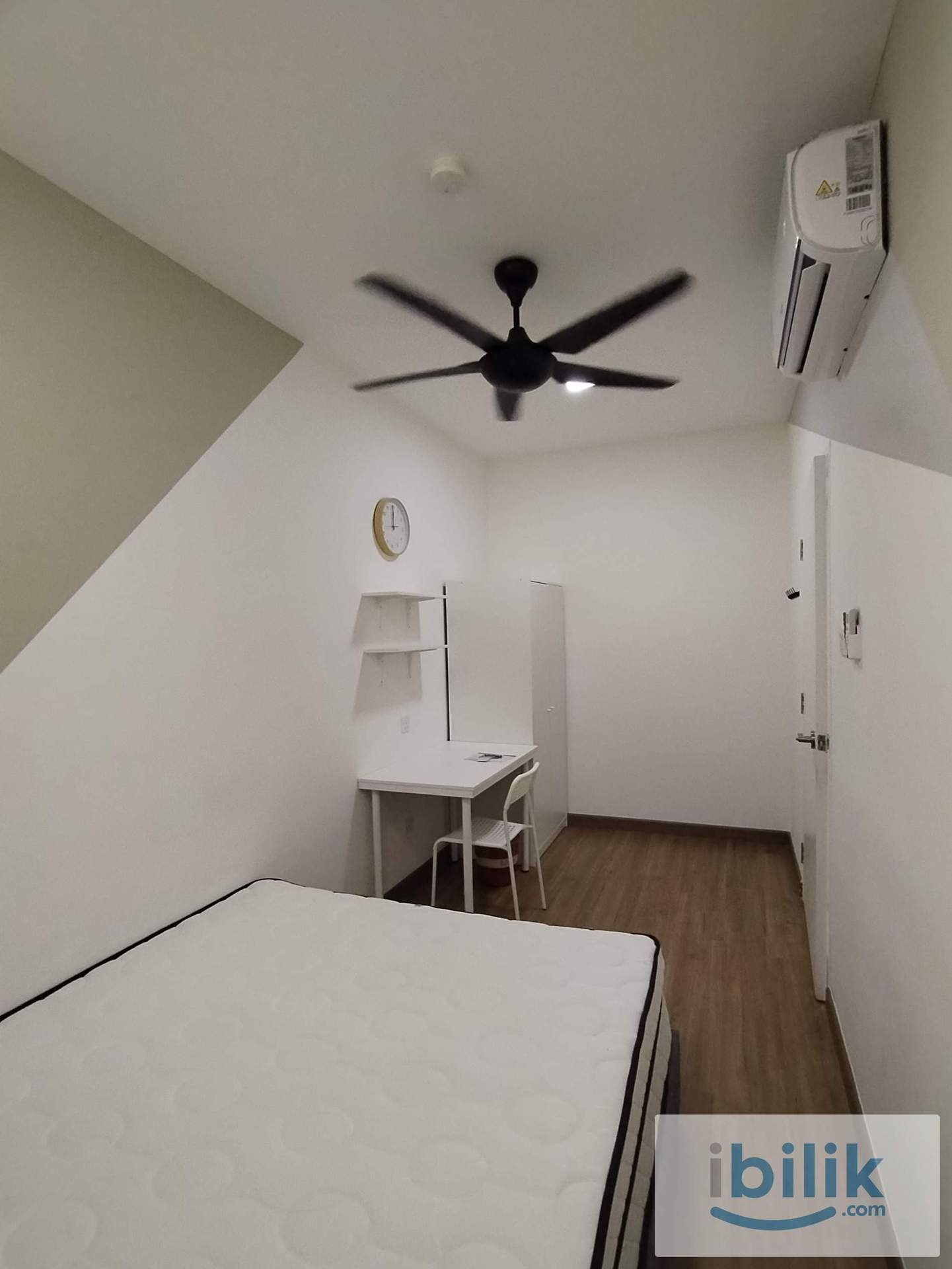 AraTre MIDDLE ROOM (original room)@ ARA DAMANSARA FOR RENT NOW - Image 3