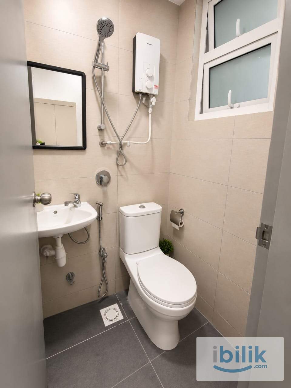 🌸 [Female Unit] Cozy Single Room with Private Bathroom @ TR Residence, Titiwangsa KL — No Partition  - Image 6