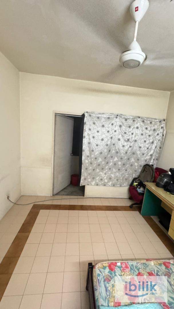 Single Room at Glen Court, Bandar Sungai Long - Image 9