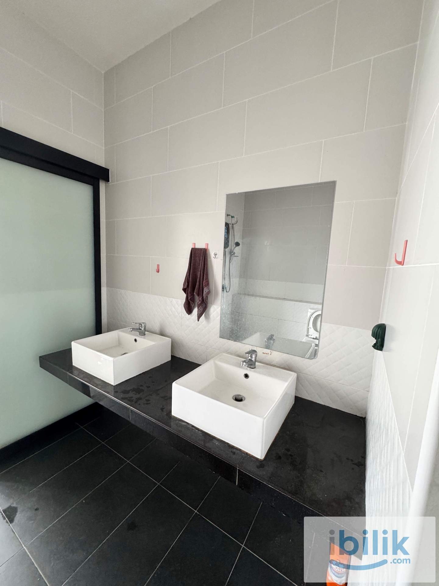 Master Room at Kota Masai, Pasir Gudang - Image 3