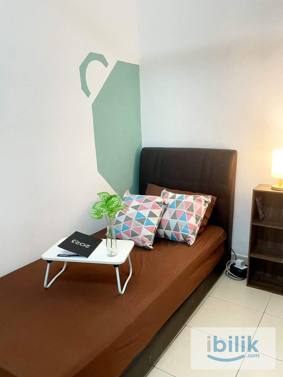 (Female Unit+Low Depo) Middle Room at Mutiara Residence, Seri Kembangan - Image 5