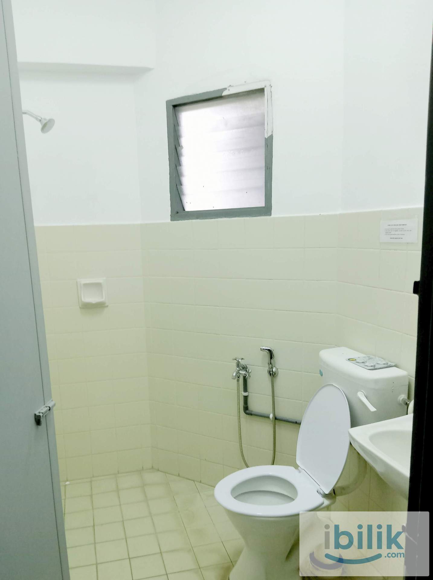 Single Room di Puteri Court Condo Sederet Hospital Ampang - Image 5