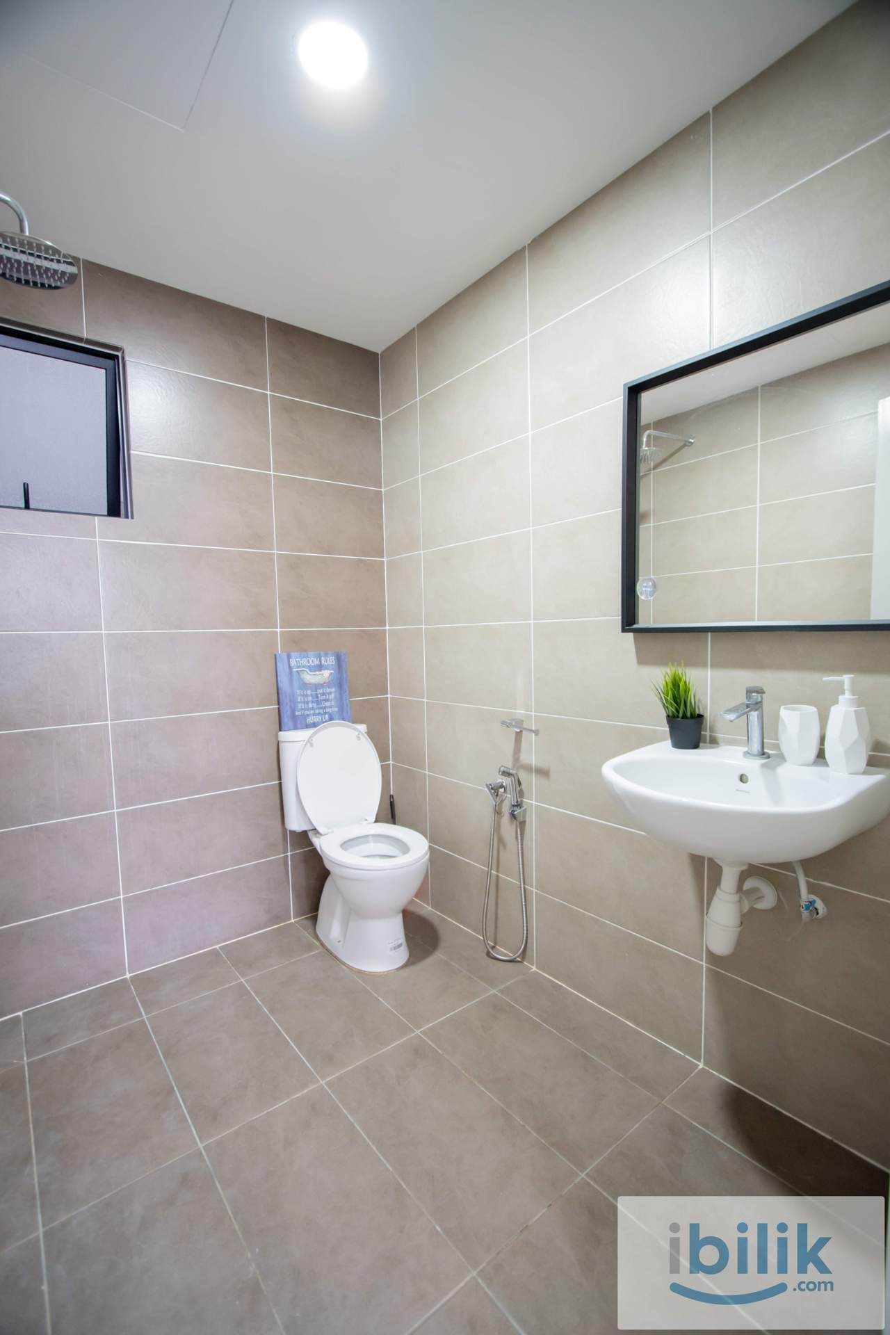 Female Unit / Master Room / MSU / Section 22/ Shah Alam - Image 2