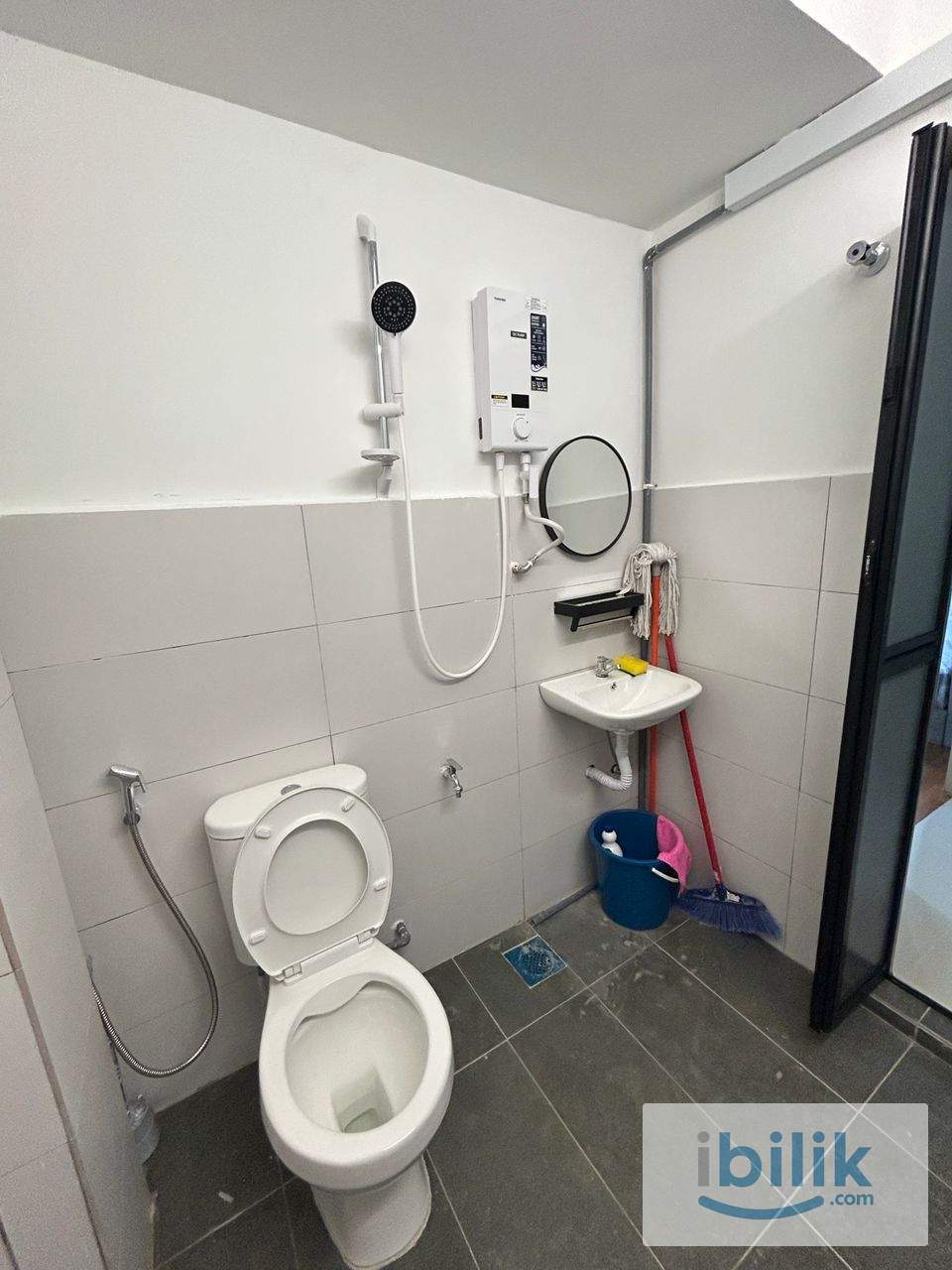 RM700 / Single Room / Imazium / Uptown Damansara / The Starling / Atria / Petaling Jaya  - Image 8
