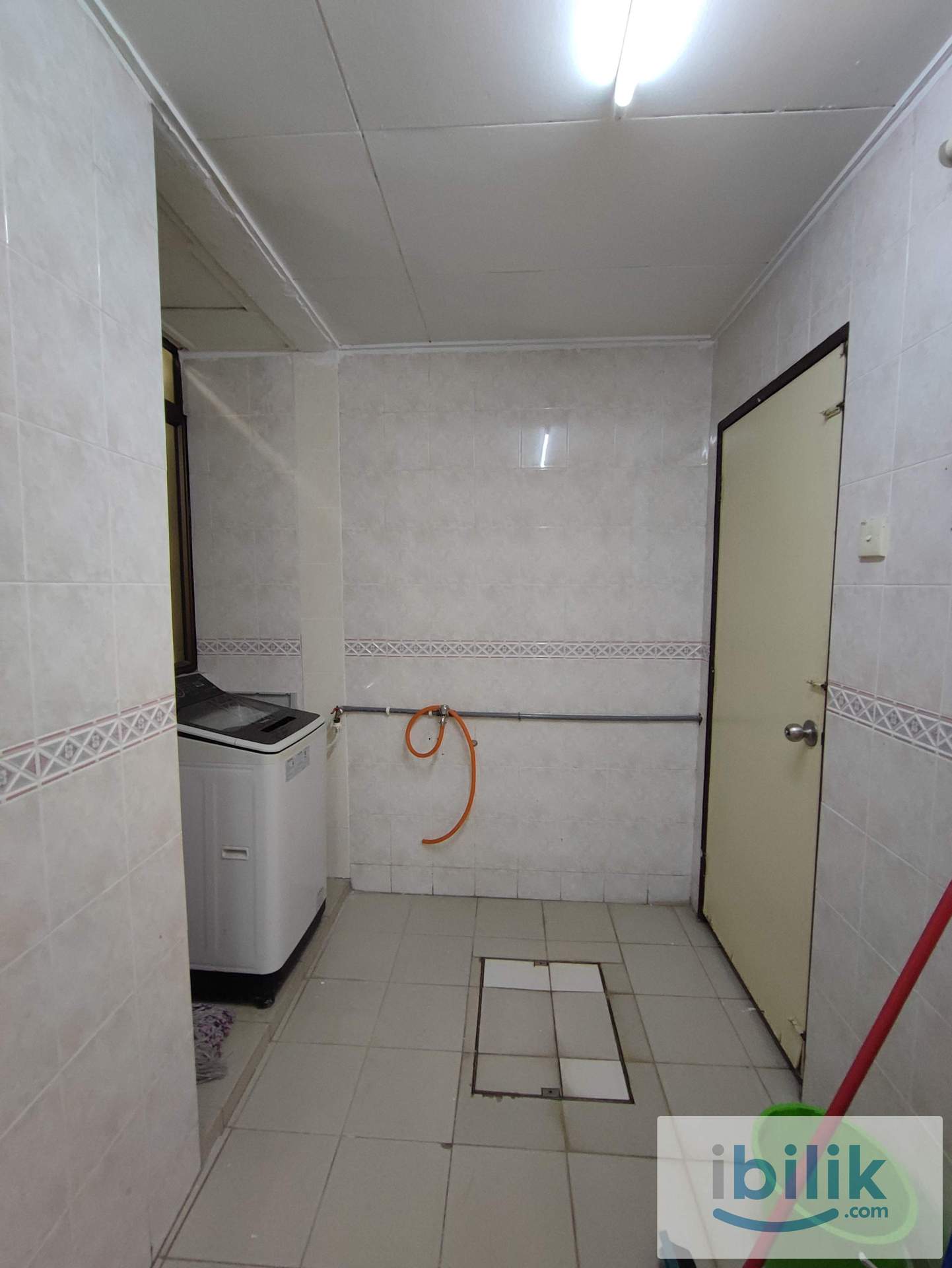 Private Bathroom / Bandar Utama / BU11 LRT / One Utama / Petaling Jaya - Image 9