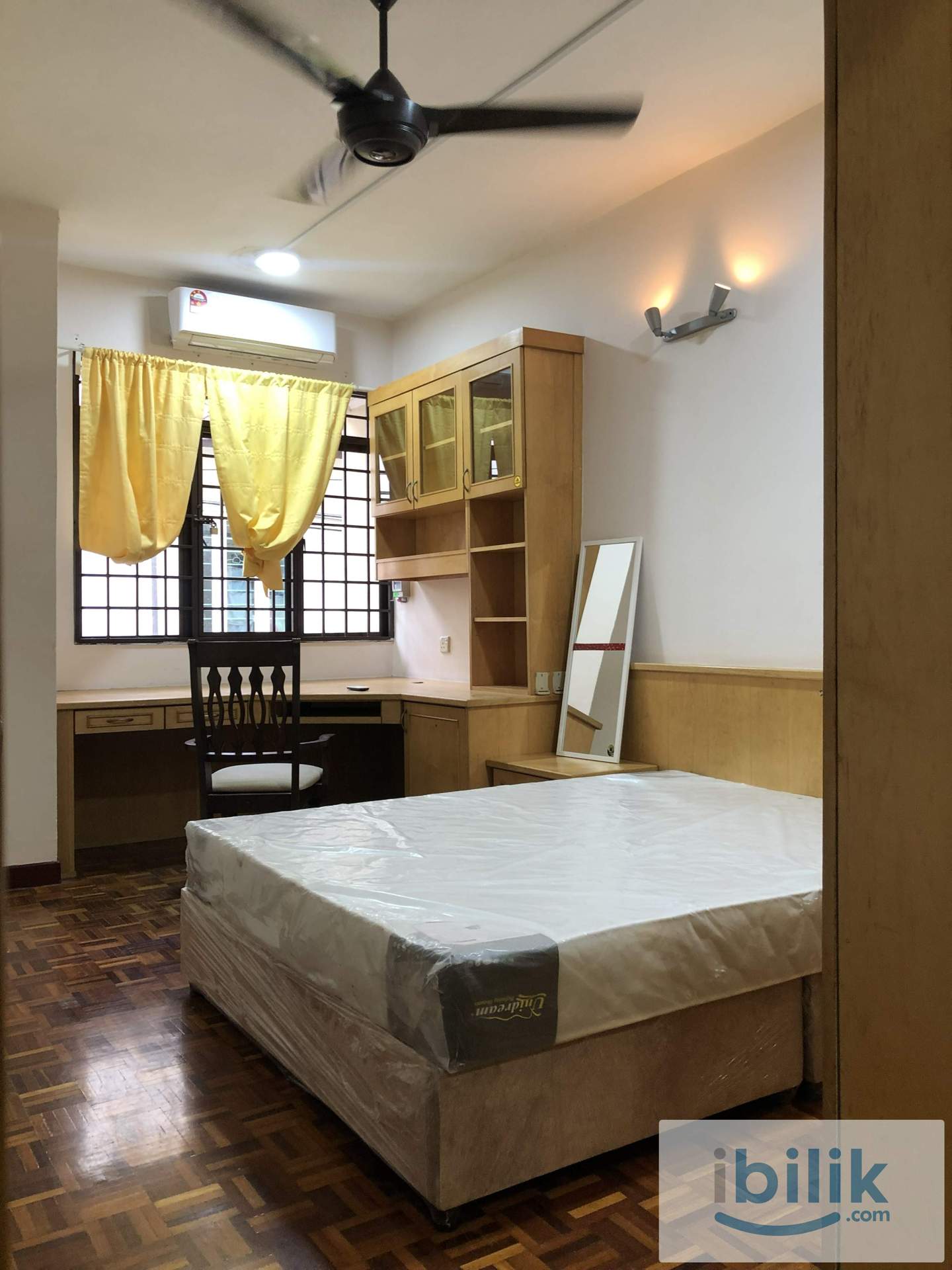 Premium Low Dense Unit BU11 / LRT BU11 / Attached Link Bathroom / Damansara / TTDI / Petaling Jaya - Image 1