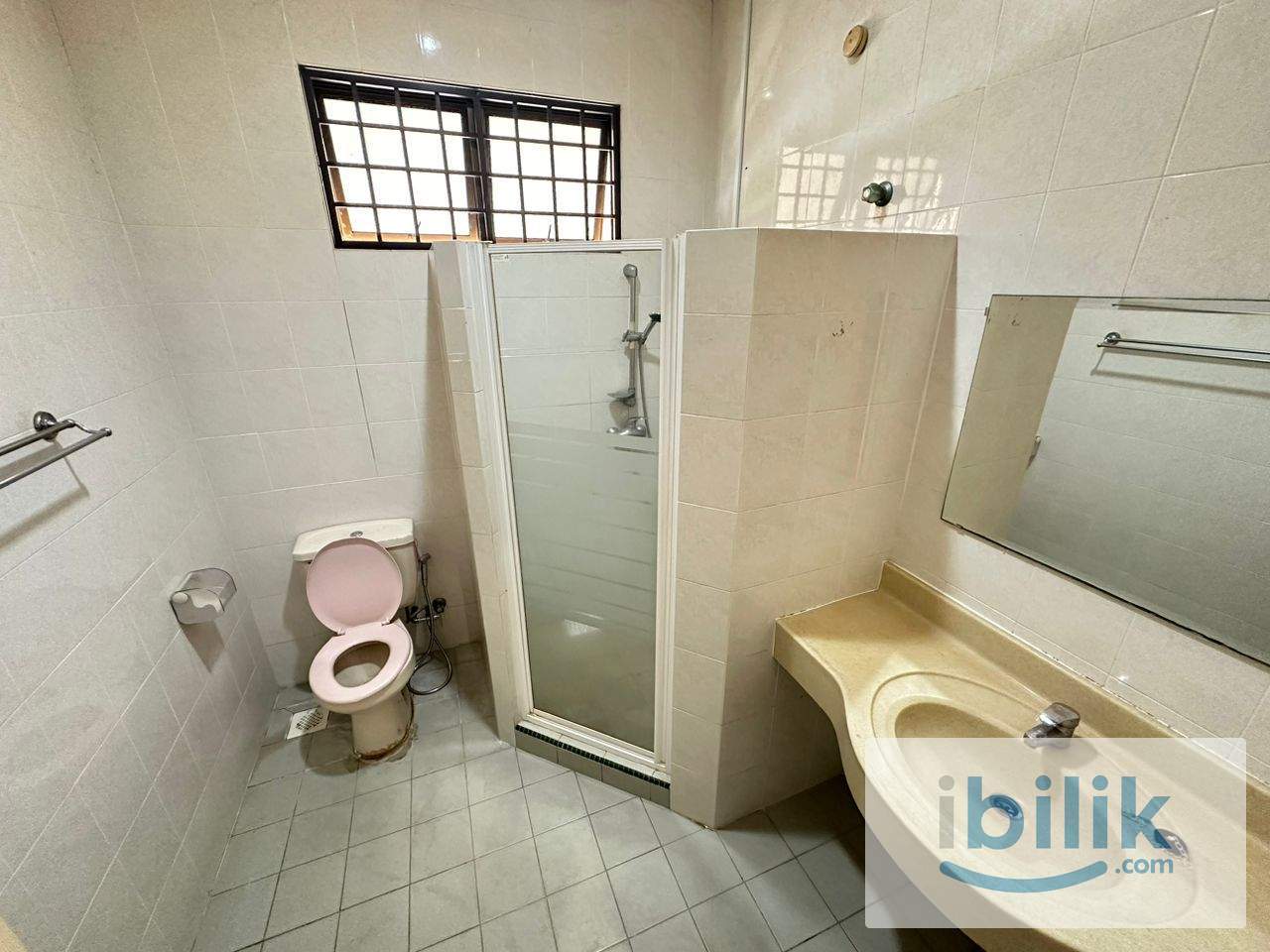 PREMIUM MASTER ROOM / NEAR LRT BU11 / TROPICANA / BANDAR UTAMA / DAMANSARA / PETALING JAYA - Image 3