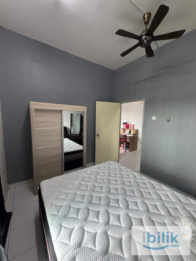 first residence medium room with balcony near MRT station Kepong Baru - Image 5