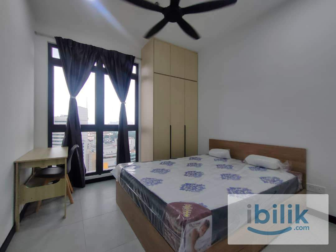 Neu Suite Condo Jalan Ampang Master Room For Rent - Image 1