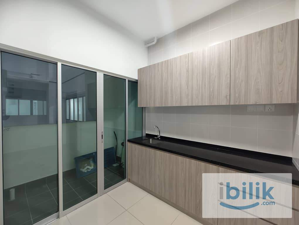 Razak City Residences Master Room For Rent - Image 5