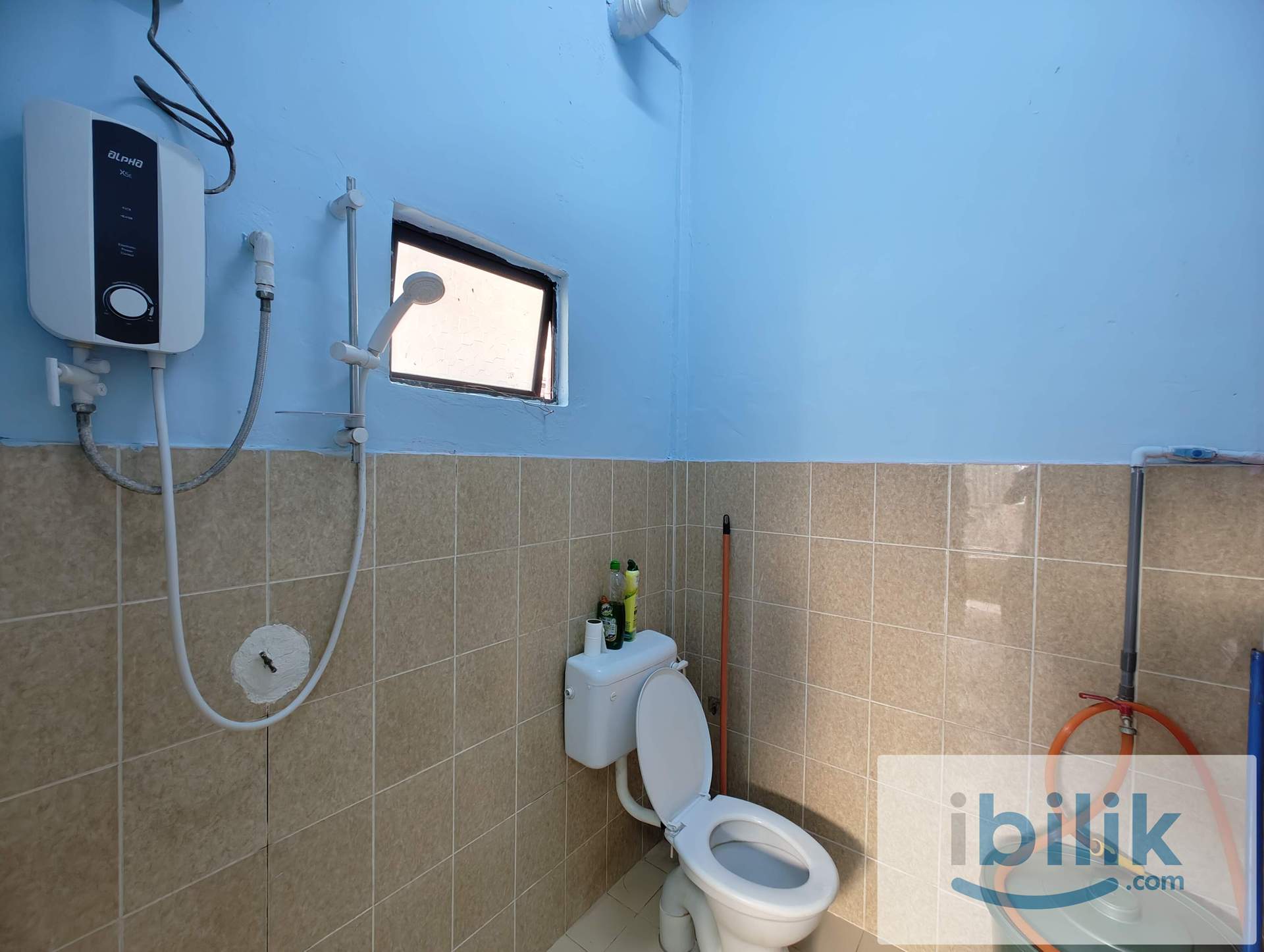 Kampung Chempaka Petaling Jaya Terrace House Studio Unit For Rent - Image 2