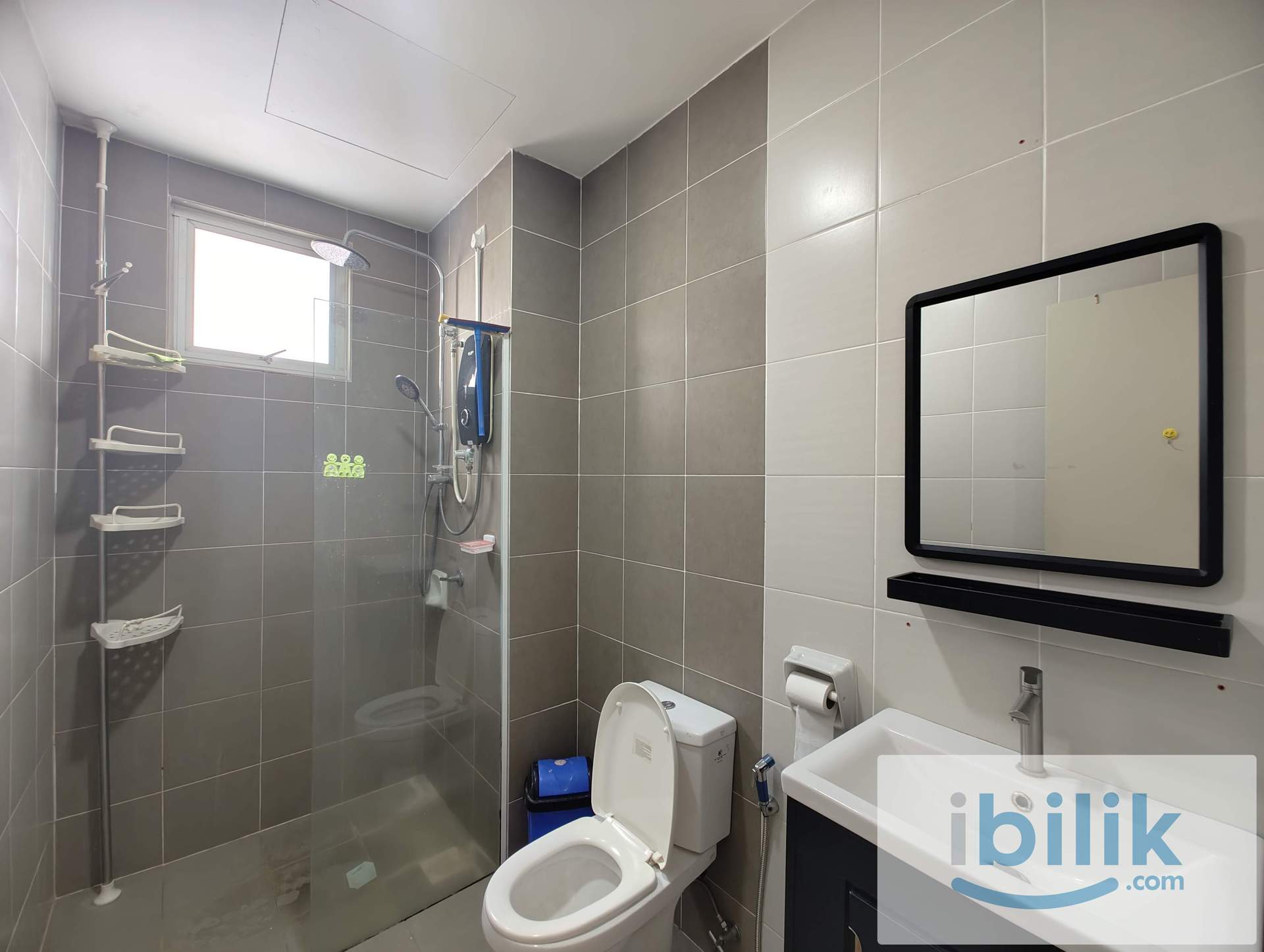 BSP 21 Residence Master Room For Rent - Image 6