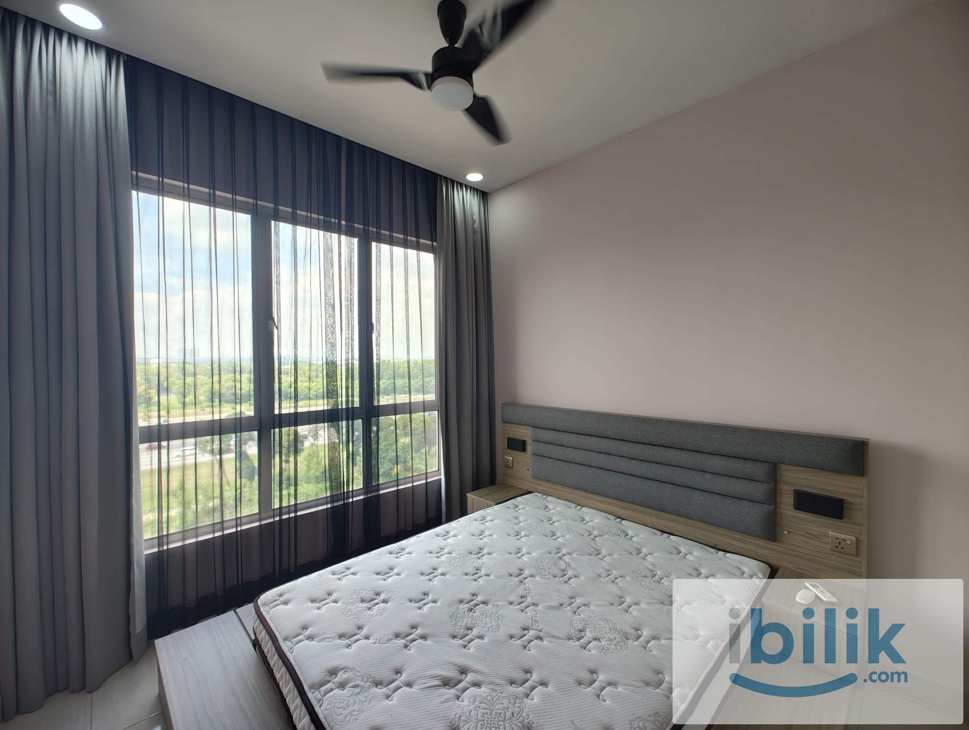 BSP 21 Residence Master Room For Rent - Image 1