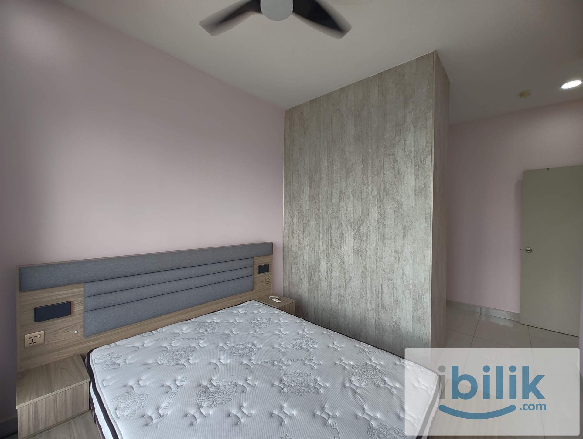 BSP 21 Residence Master Room For Rent - Image 4