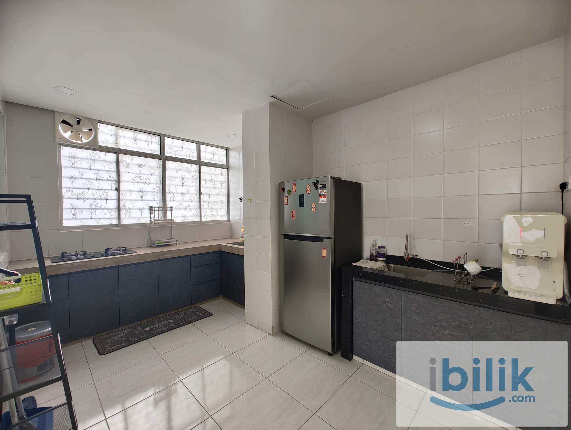 BSP 21 Residence Medium Room For Rent - Image 2